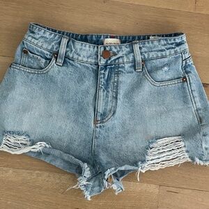 Alice + Olivia Blue Distressed Jean Shorts SIZE 27